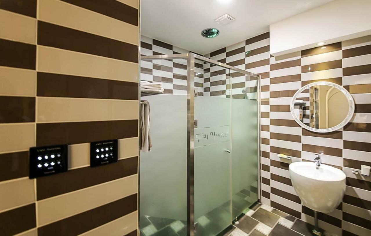 Dubai Hotel Чхонджу Екстер'єр фото